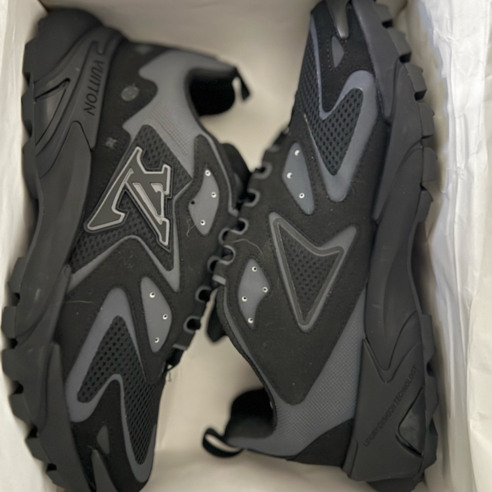 Black LV Runner Tatic Sneakers